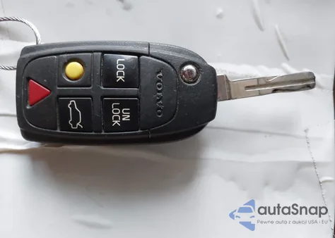 2004 Volvo Xc90 T6 z USA, uszkodzony, nr VIN YV1CM91H541079086